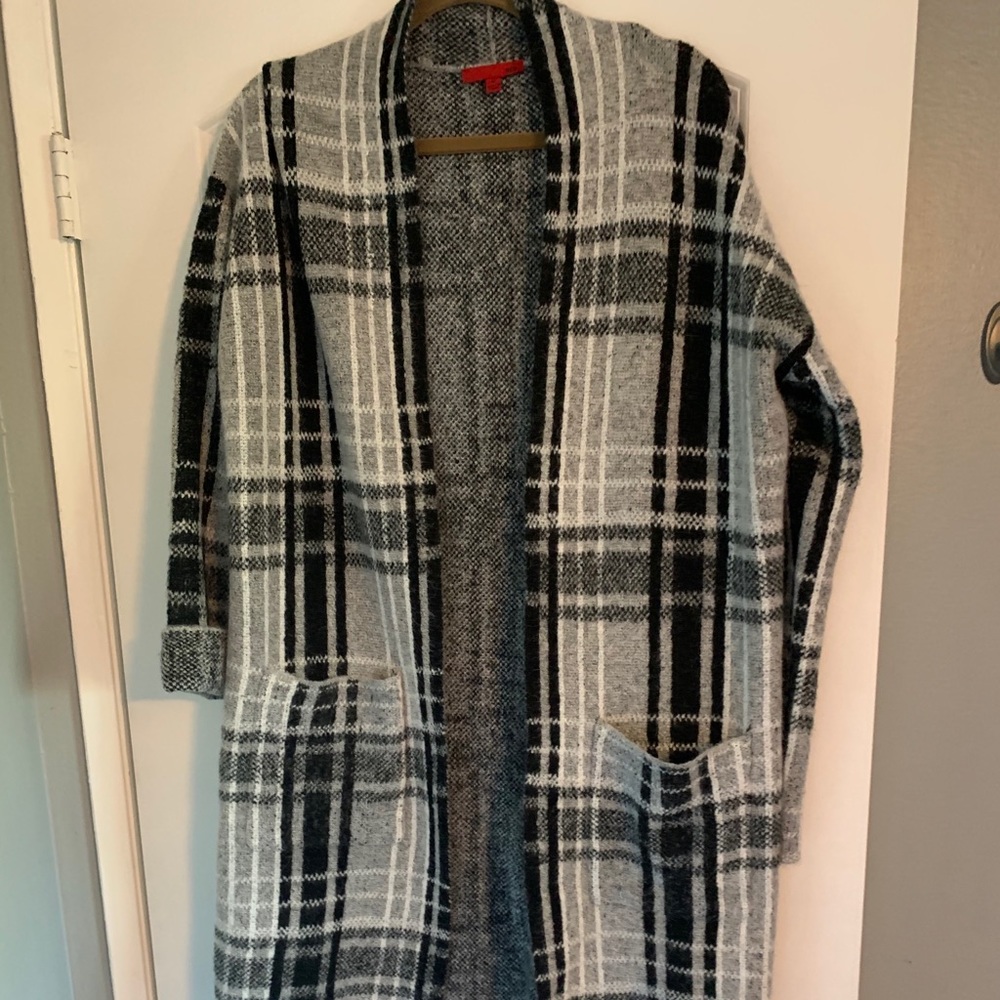 Women’s size medium long sweater